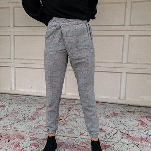 GRAY PLAID PANTS